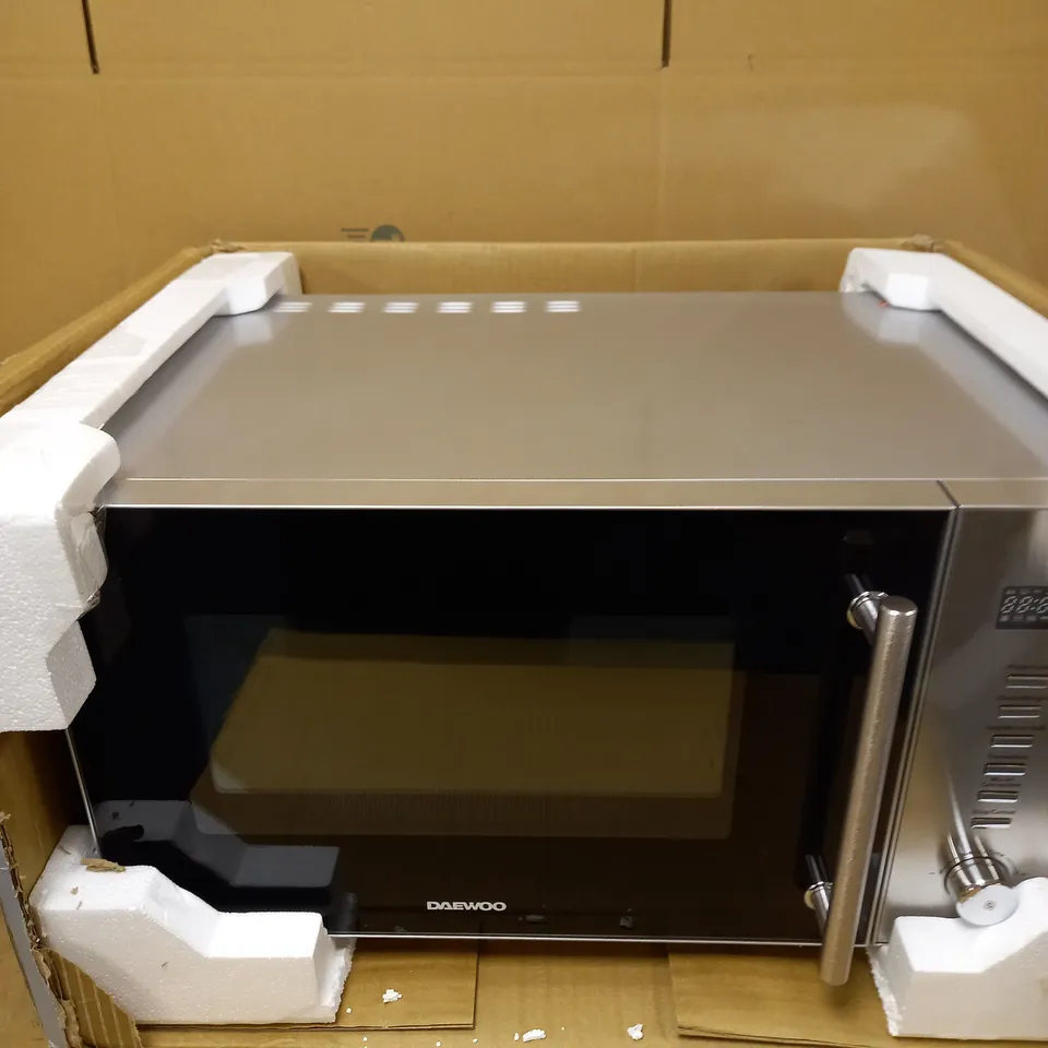 DAEWOO 900W 30L COMBINATION MICROWAVE