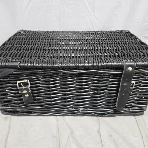 BLACK WICKER PICNIC BASKET HAMPER WITH LID AND LEATHER STRAPS