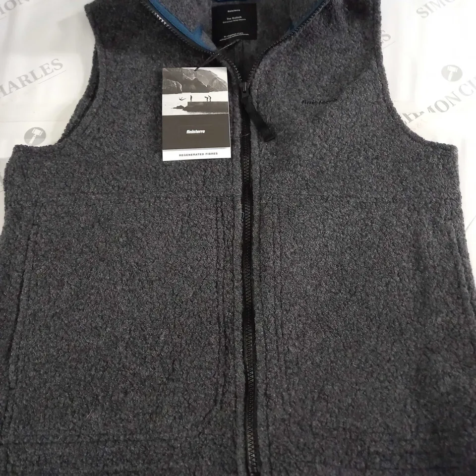 FINISTERRE BUDOCK GILET IN CHARCOAL MARL - 10