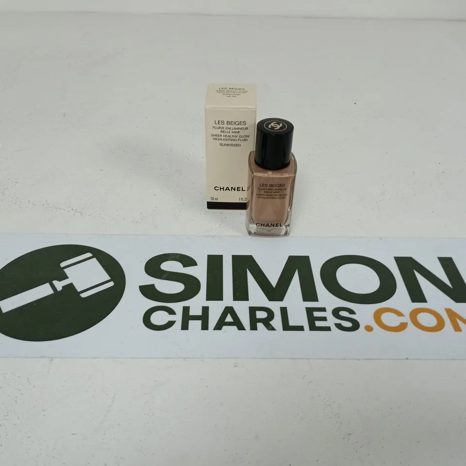 CHANEL LES BEIGES FLUID HIGHLIGHTING FLUID IN SUNKISSED - 30 ML