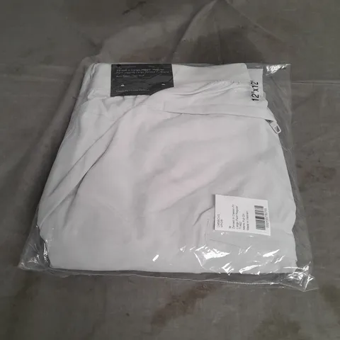 BAGGED LULULEMON ZEROED IN CLASSIC FIT REGULAR CARGO PANT IN VAPOR SIZE M