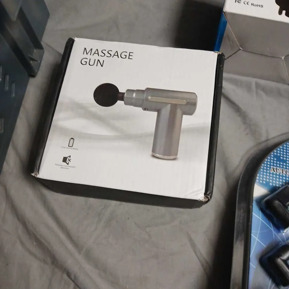 BOX OF ASSORTED ELECTRICAL ITEMS INCLUDING  MASSAGE GUN WITH ACCESSORIES + WRIST BLOOD PRESSURE MONITOR (LOT)