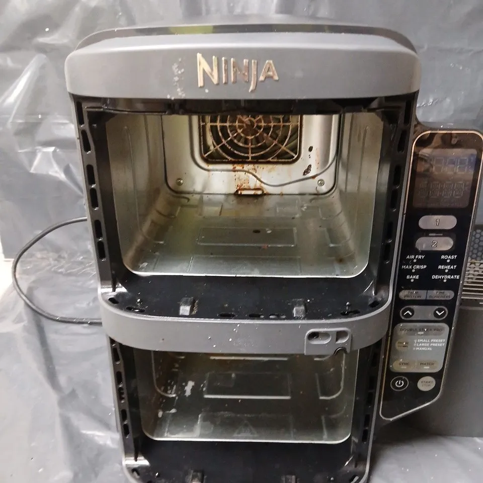 NINJA DOUBLE STACK XL 2-DRAWER AIR FRYER, 9.5L, SMART COOK SENSOR