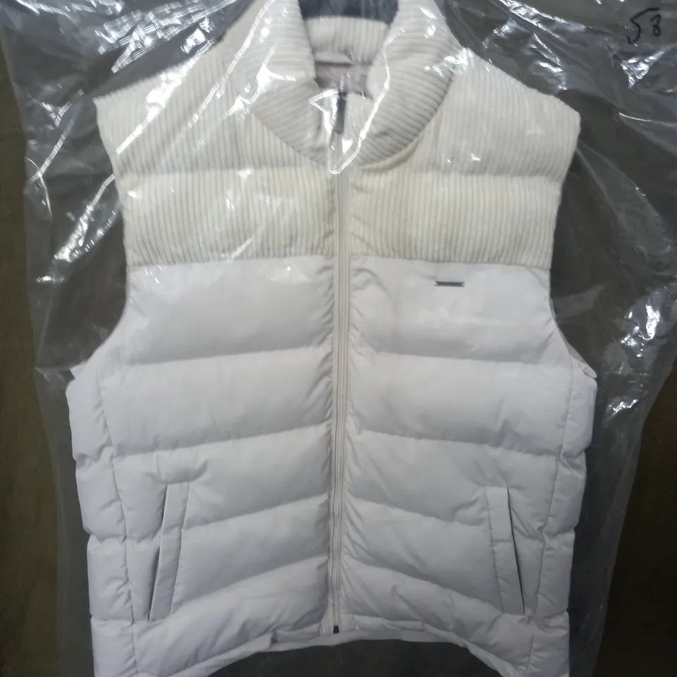 BRAND NEW MOSES KUSHNER TWO TEXTURE PADDED GILET IN WHITE - 58
