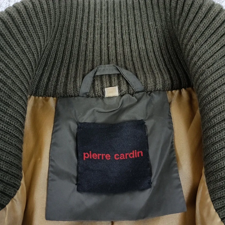 PIERRE CARDIN OLIVE GREEN PUFFER JACKET – UK M