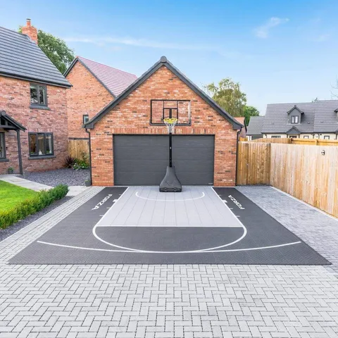 BOXED BASKETBALL COURT TILES