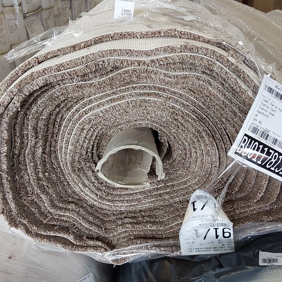 ROLL OF QUALITY CLASSIC CHARM HEATHERS 3164/0830 CARPET IN SLIPPERY - APPROXIMATELY 24M W X 4M L