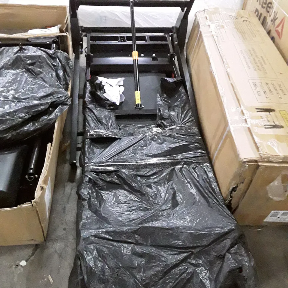 DYNAMIX T3000CF MOTORISED TREADMILL 