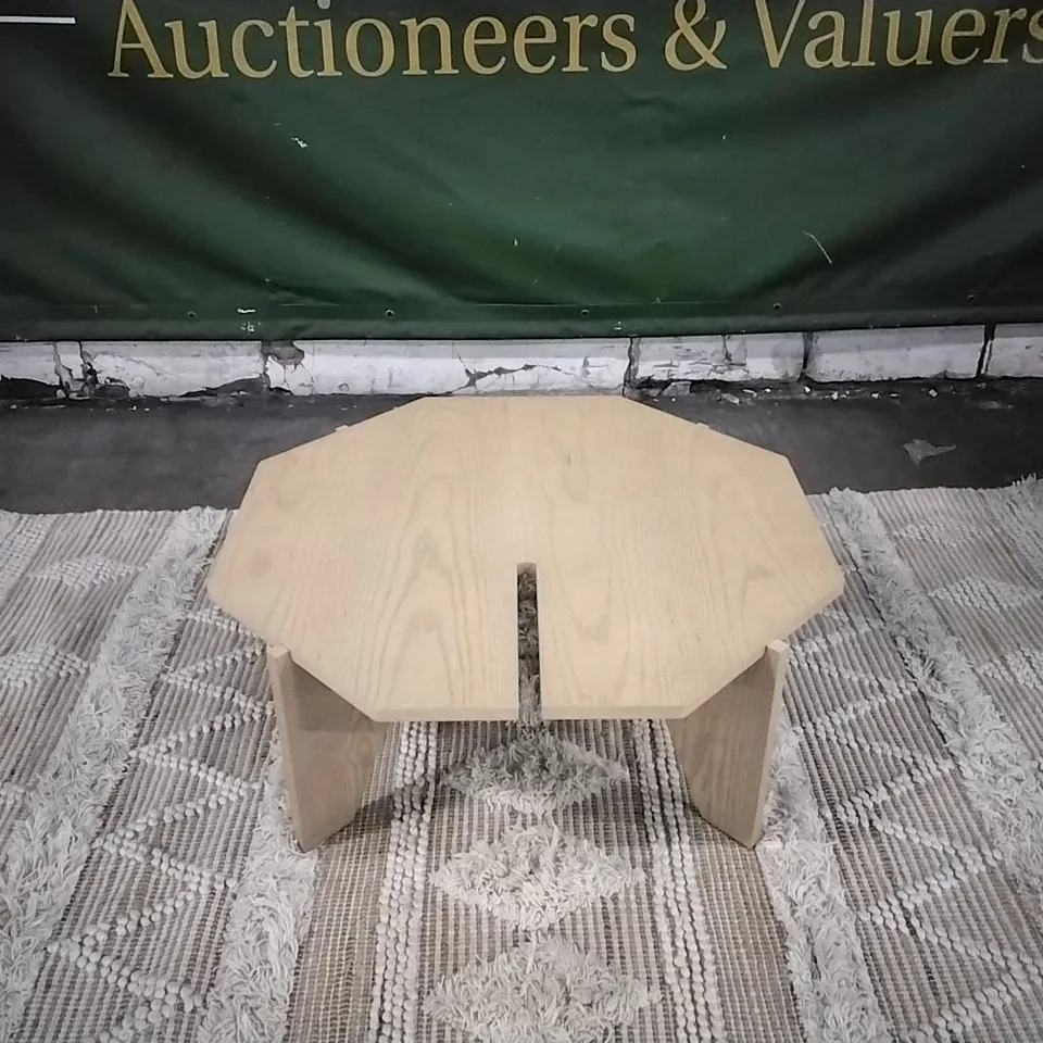 DESIGNER ITALIAN MADE NATUZZI OCTOPUS 90CM ASH COFFEE TABLE  RRP £550