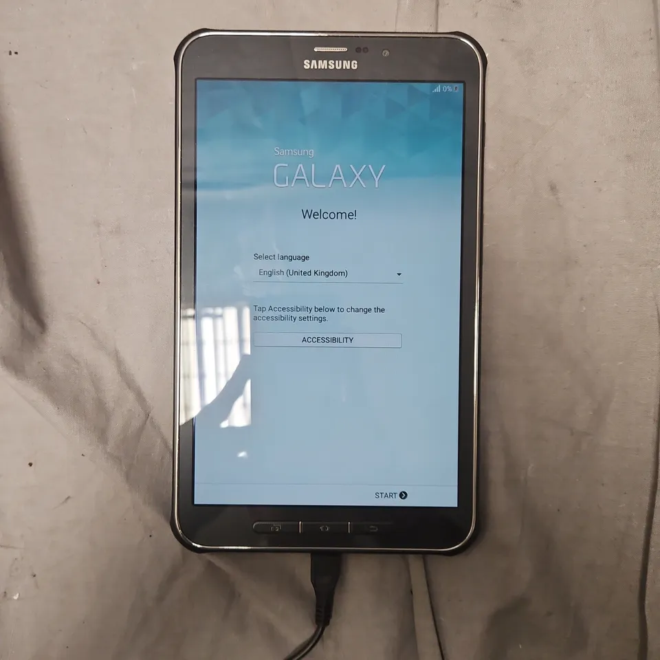 SAMSUNG GALAXY TABLET PC SM-T365 – 16GB – TABLET PC