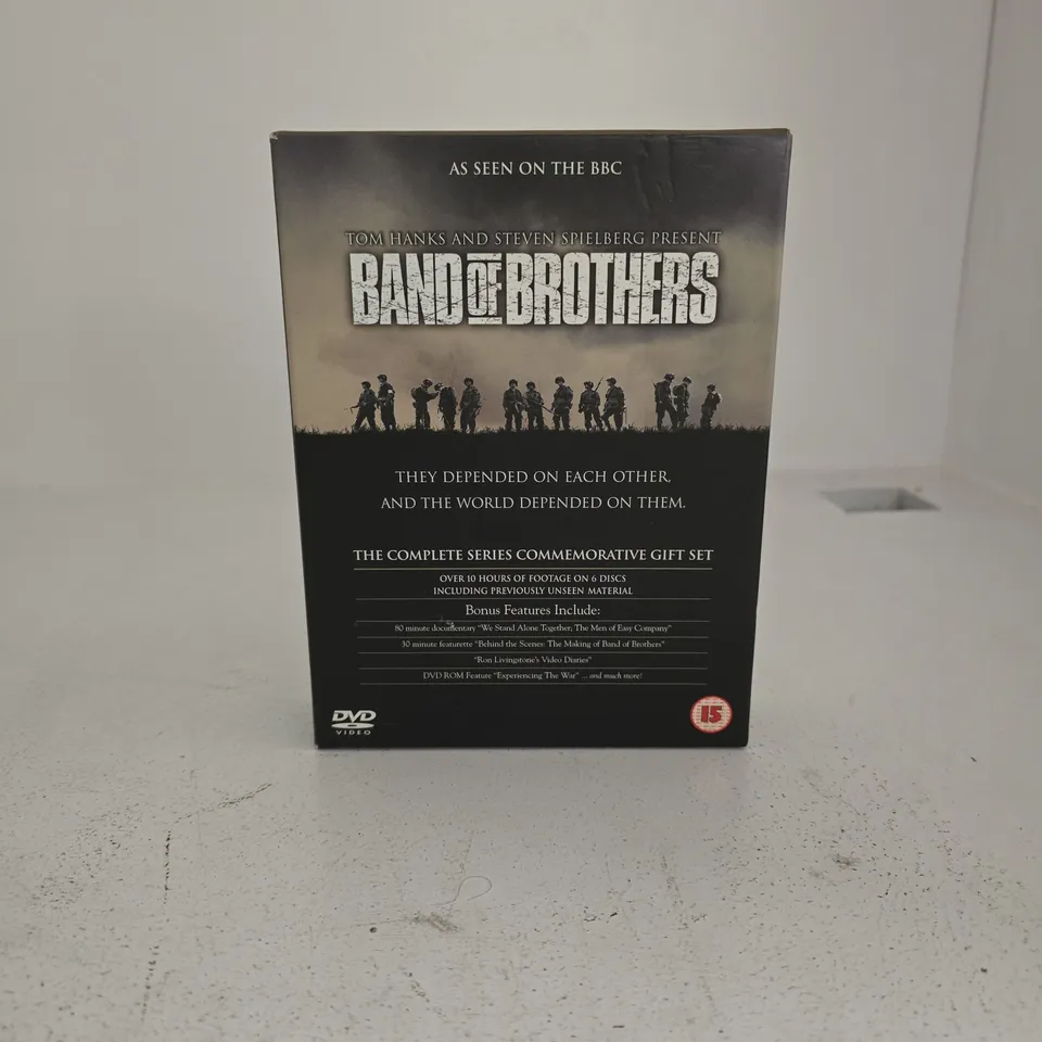BAND OF BROTHERS BBC COMPLETE SERIES COMMEMORATIVE GIFT SET 6 DISCS