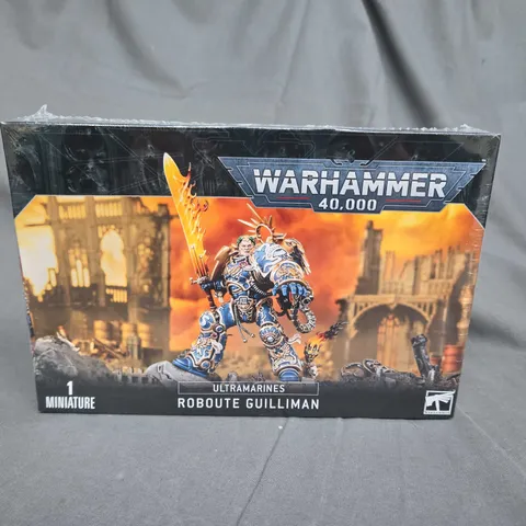 BOXED AND SEALED WARHAMMER 40,000 ULTRAMARINES - ROBOUTE GUILLIMAN