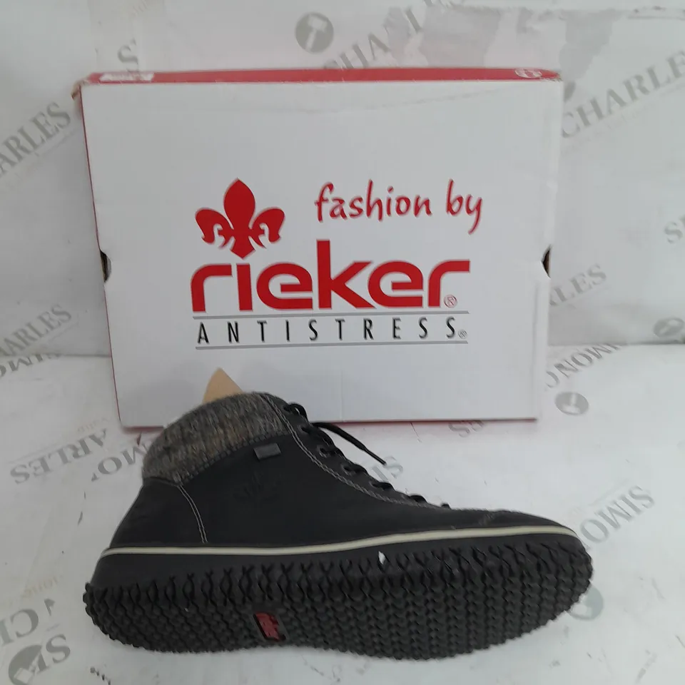 BOXED PAIR OF RIEKER LACE UP BOOTS IN BLACK SIZE 6.5