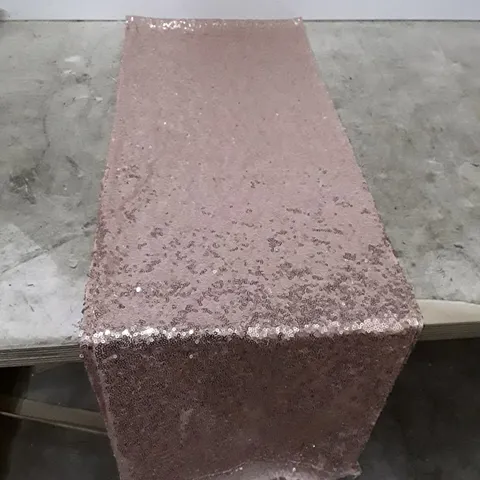 BAGGED RECTANGLE SOLID COLOUR TABLE RUNNER