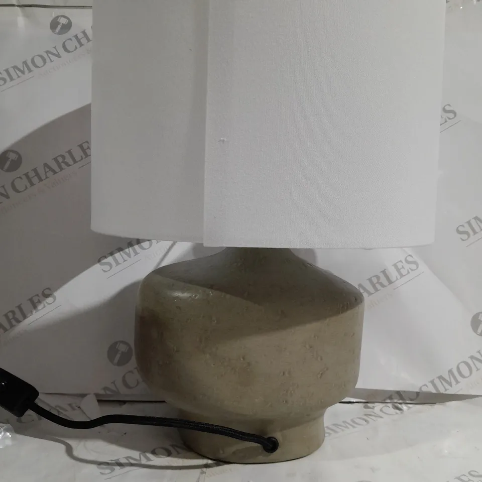 K BY KELLY HOPPEN CERAMIC TABLE LAMP