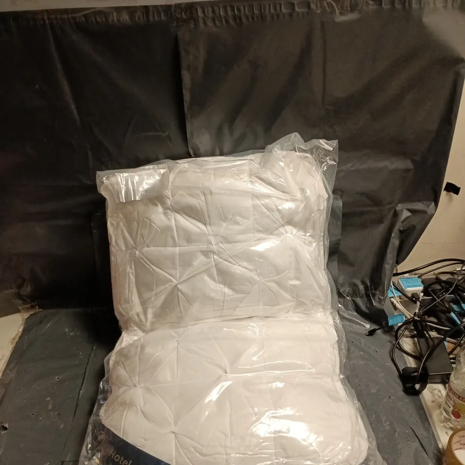 2X HOTEL PILLOW – WHITE, SEALED IN PLASTIC PACKAGING