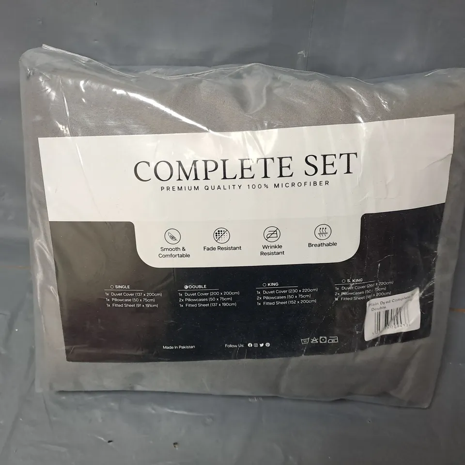 PLAIN DYED GREY DOUBLE BEDDING SET