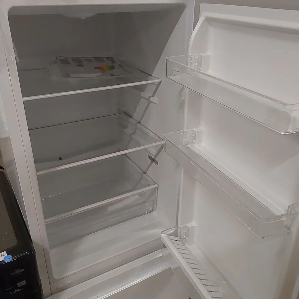 FRIDGEMASTER 50cm FREESTANDING 60/40 FRIDGE FREEZER IN WHITE, MODEL: MC50175A