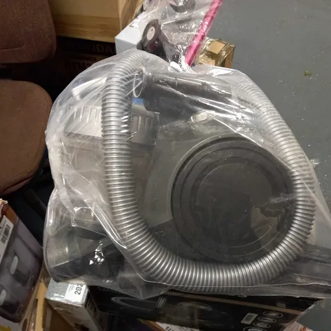 RUSSELL HOBBS COMPACT XS CYLINDER VACUUM