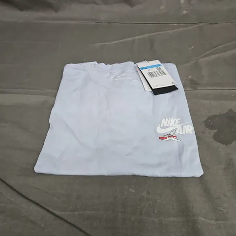 NIKE AIR THE NIKE TEE IN LIGHT BLUE SIZE M