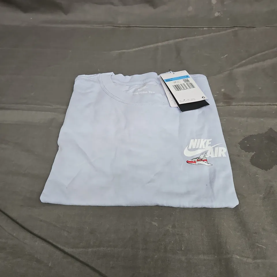 NIKE AIR THE NIKE TEE IN LIGHT BLUE SIZE M