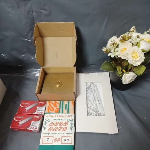 BOX OF APPROXIMATELY 20 ASSORTED HOUSEHOLD ITEMS TO INCLUDE LIGHT SWITCH, FAUX FLOWERS AND STATIONARY
