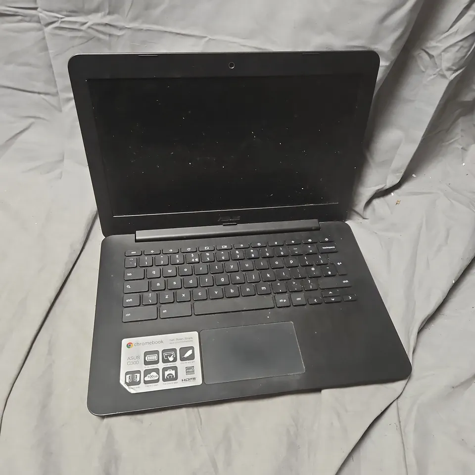 ASUS C300M NOTEBOOK PC – CHROMEBOOK