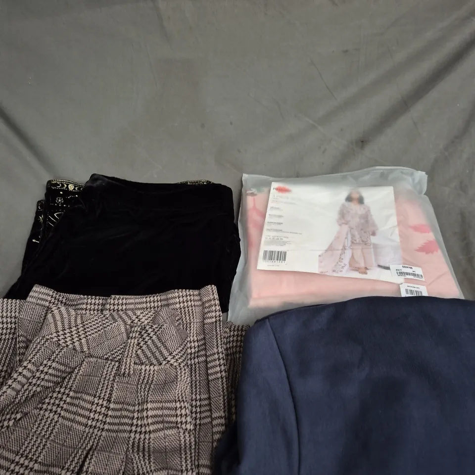 BOX OF APPROXIMATELY 20 ASSORTED CLOTHING ITEMS TO INCLUDE DRESS, TOPS, TROUSERS, ETC