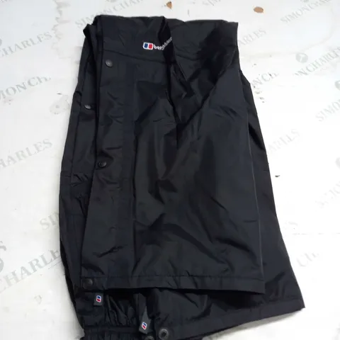 MENS BERGHAUS WATERPROOF TROUSERS SIZE M