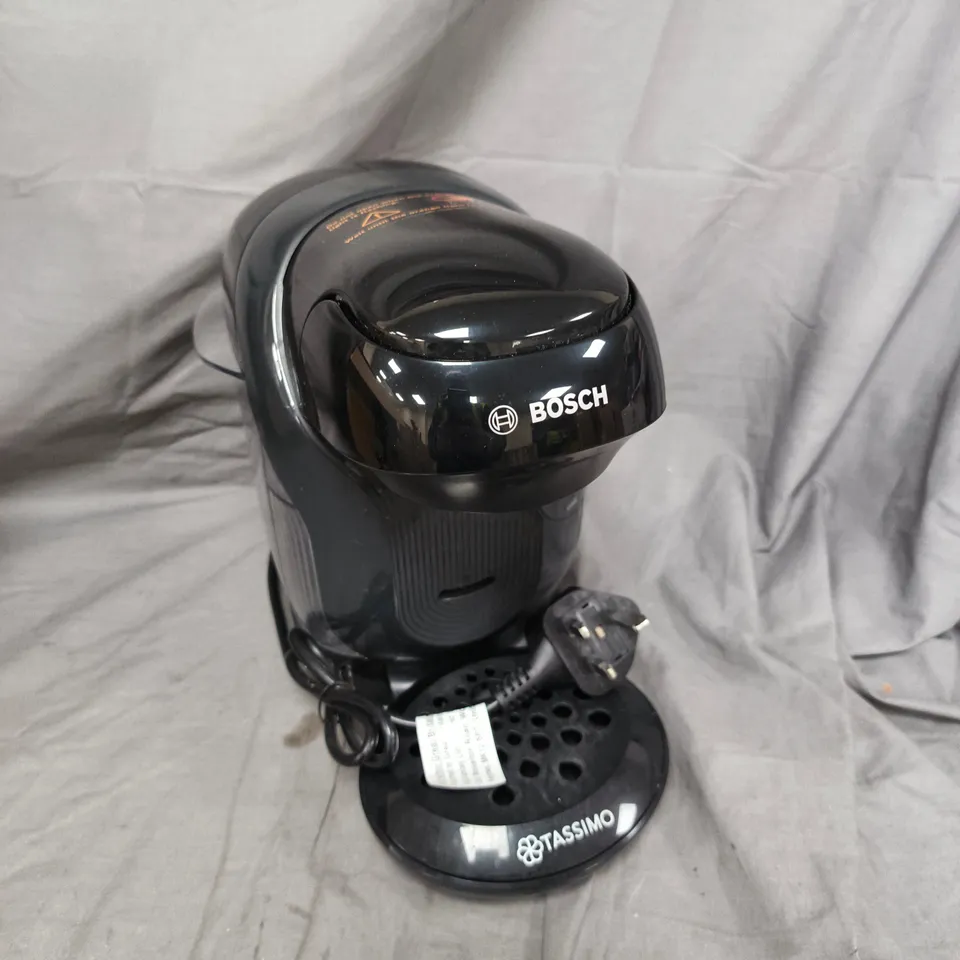 BOXED BOSCH TASSIMO STYLE COFFEE MACHINE