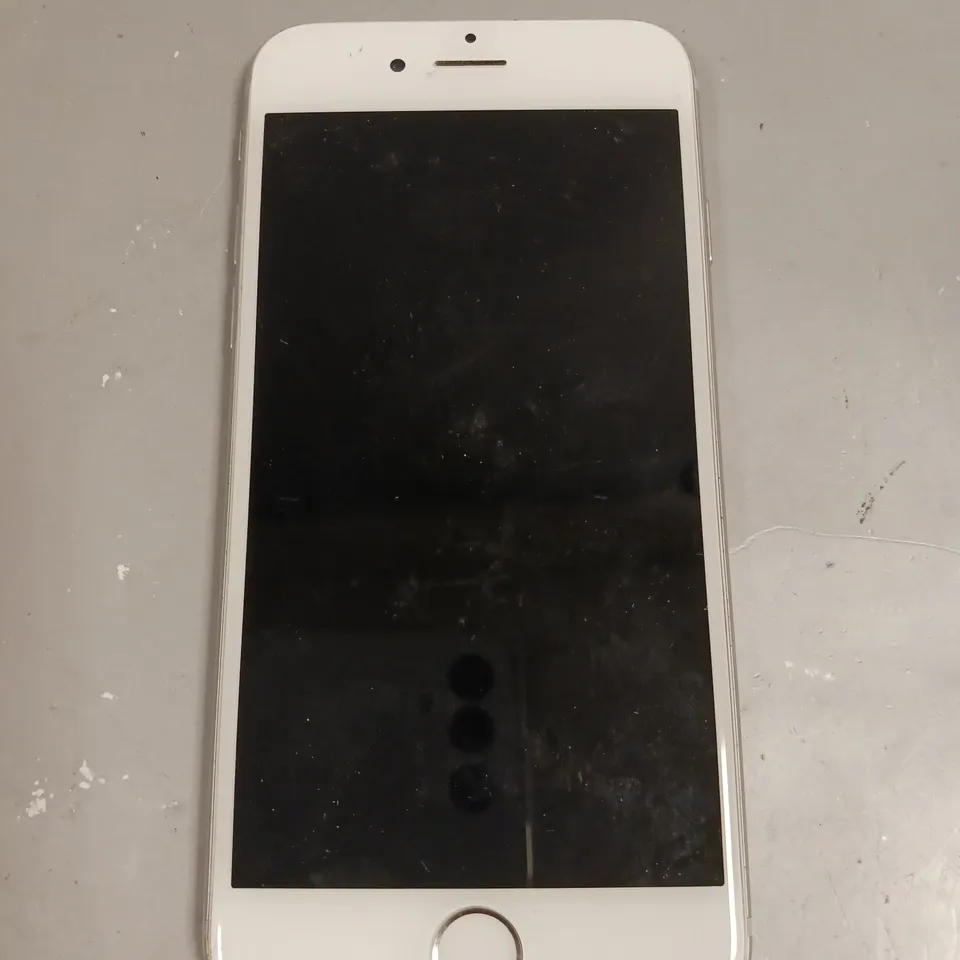 APPLE IPHONE 6 SMARTPHONE 