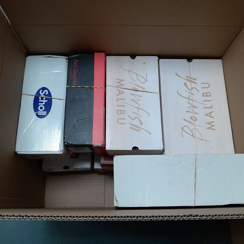APPROXIMATELY 10 PAIRS OF LADIES SHOES. TO INCLUDE SKECHERS, HUSH PUPPIES AND RUTH LANGSFORD ASSORTED COLOURS, SIZE AND STYLES