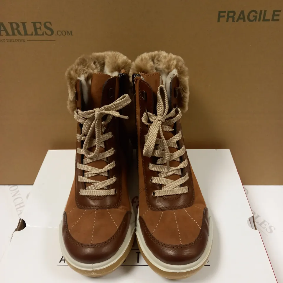 RIEKER LACE UP HIKER BOOTS TAN - SIZE 5