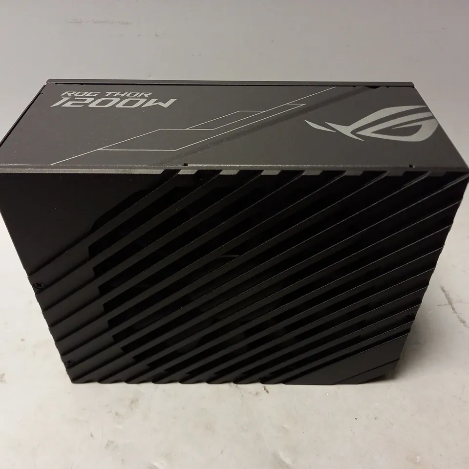 ROG THOR 1200W PLATINUM