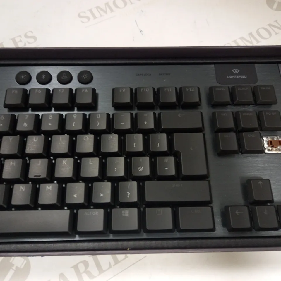 LOGITECH G915 LIGHTSPEED WIRELESS LIGHTSYNC RGB MECHANICAL GAMING KEYBOARD
