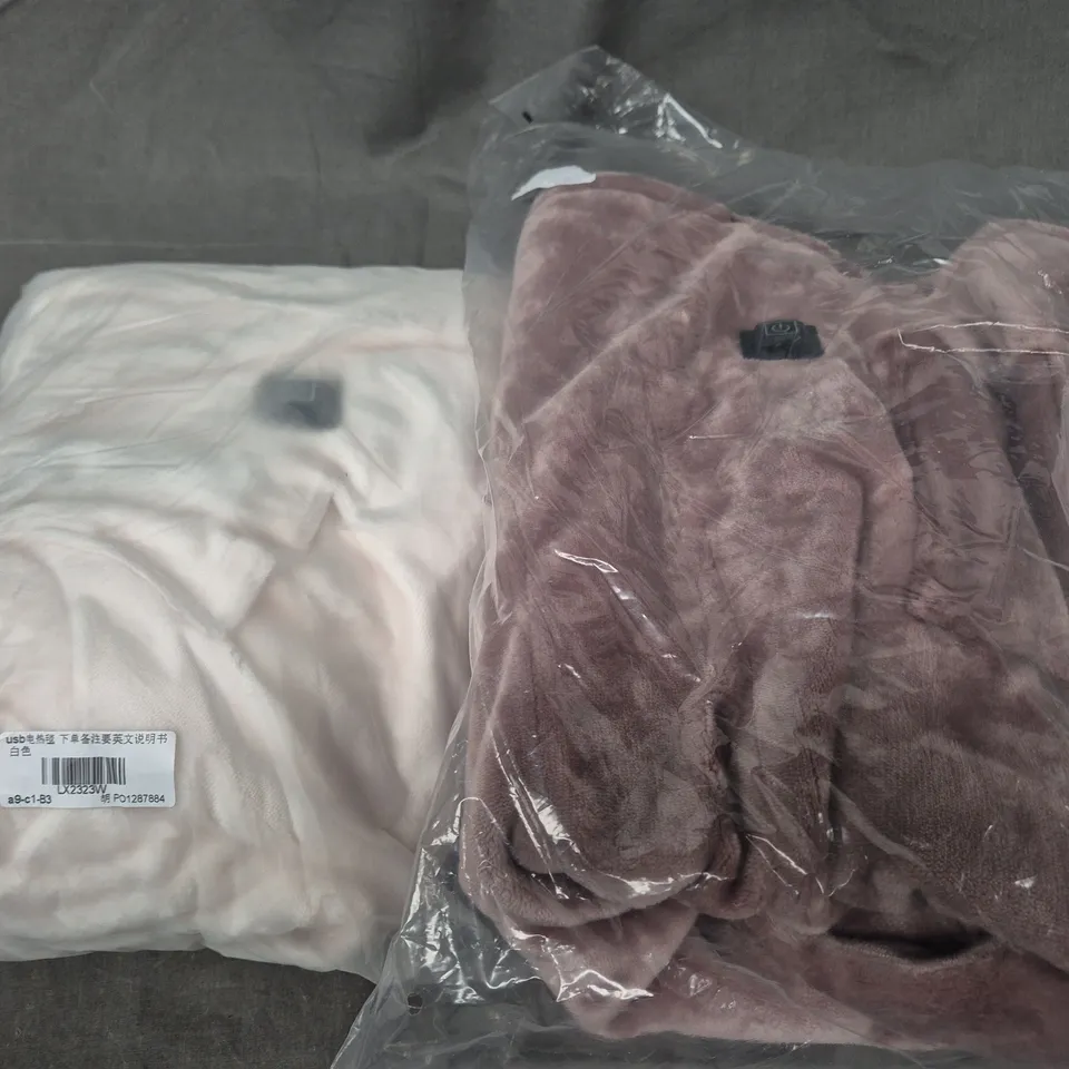 APPROXIMATELY 25 ASSORTED CLOTHING AND FASHION PRODUCTS IN VARIOUS STYLES AND SIZES - COLLECTION ONLY