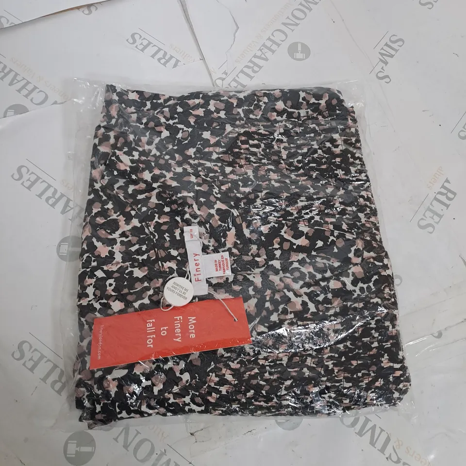 BAGGED FINERY MARTHA BLOUSE SIZE 18