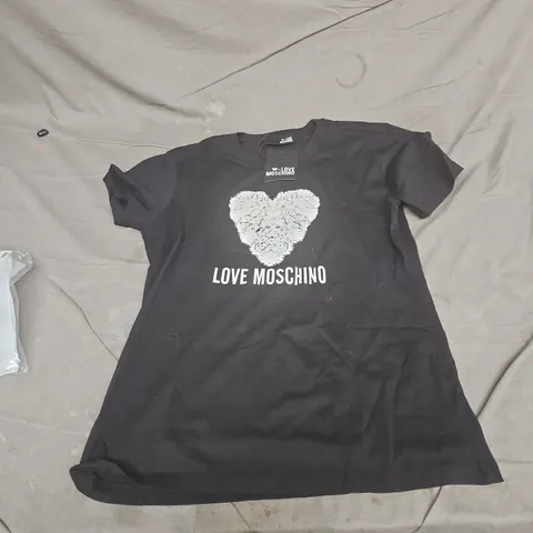 LOVE MOSCHINO BLACK SHORT SLEEVE TβSHIRT β XL