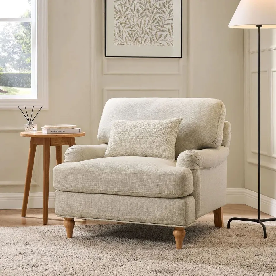 BOXED DUSK HAMPSHIRE ARMCHAIR - BEIGE (1 BOX) RRP £319