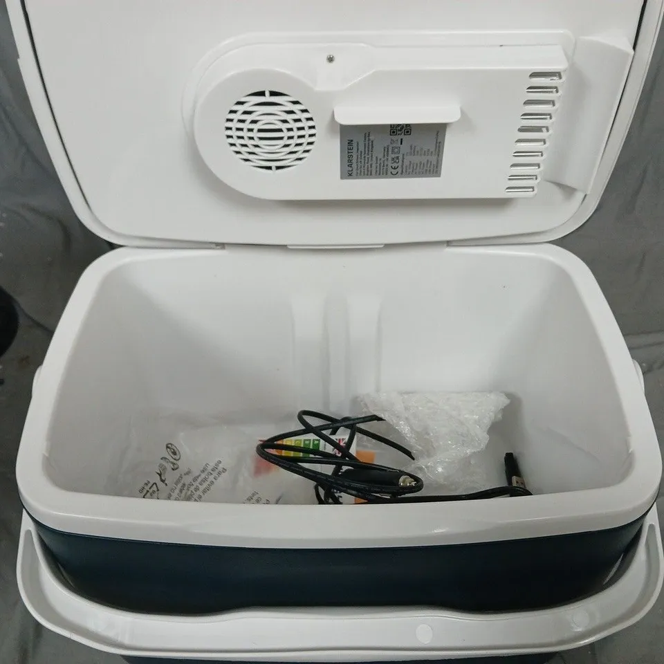 KLARSTEIN BEER BELLY ELECTRIC COOLBOX – WHITE LID, DARK BLUE BODY