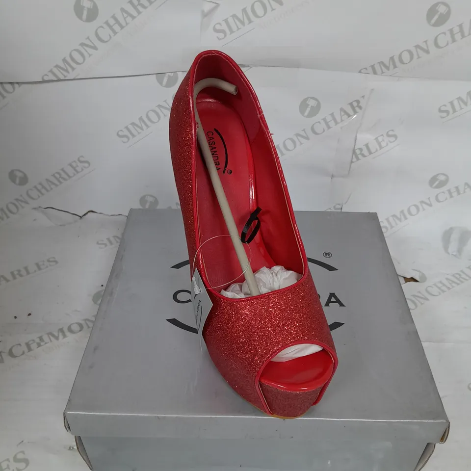 CASSANDRA  PLATFORM STILLETO HEEL IN RED GLITTER SIZE 5