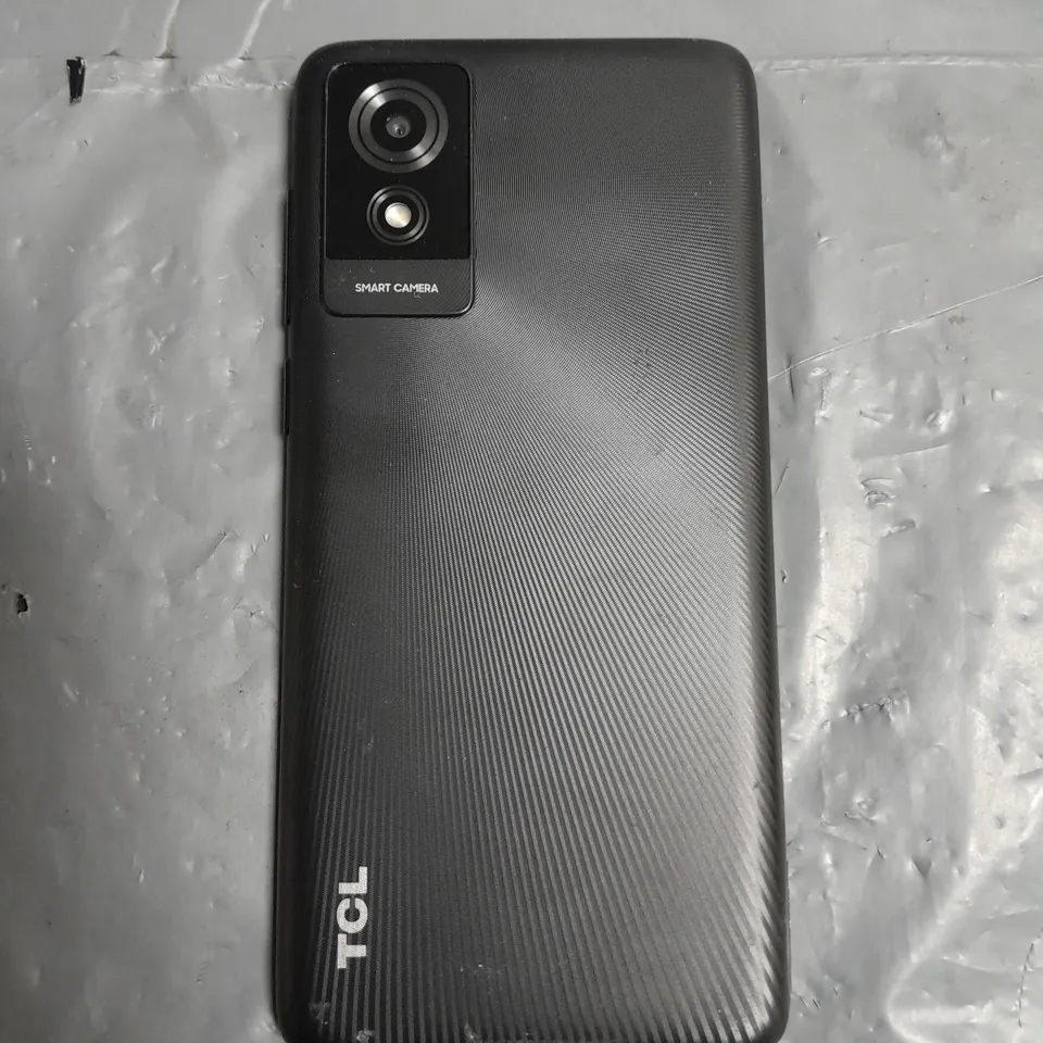 TCL 501 MOBILE PHONE IN BLACK