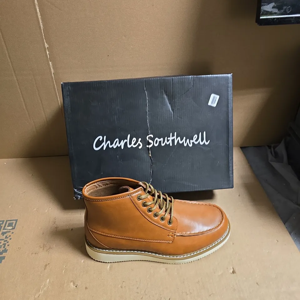 CHARLES SOUTHWELL TAN LEATHER LACE-UP BOOT – MEN'S FOOTWEAR  - UK SIZE 7