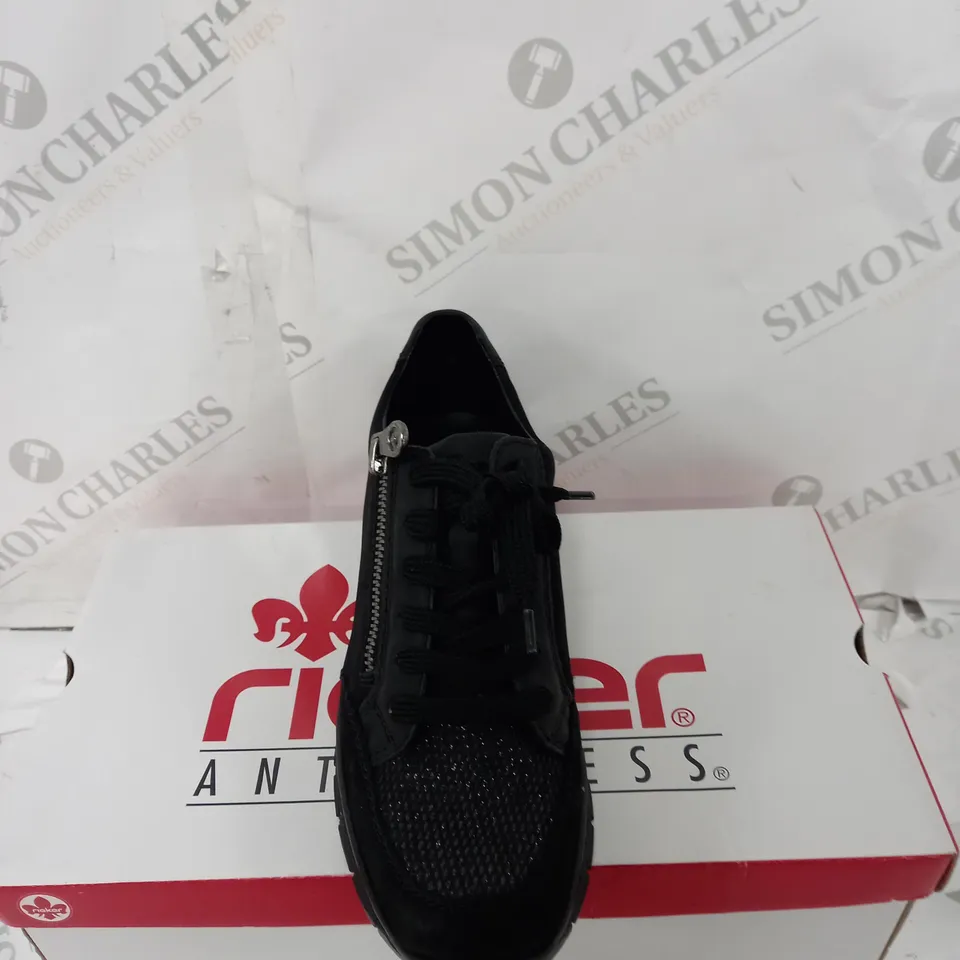BOXED PAIR OF RIEKER WEDGE TRAINERS IN BLACK UK SIZE 4
