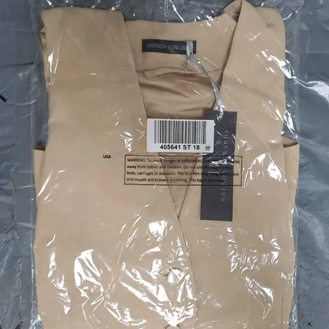 BOX OF APPROXIMATELY 10 ASSORTED CLOTHING ITEMS IN VARIOUS STYLES, SIZES, AND COLOURS, ETC