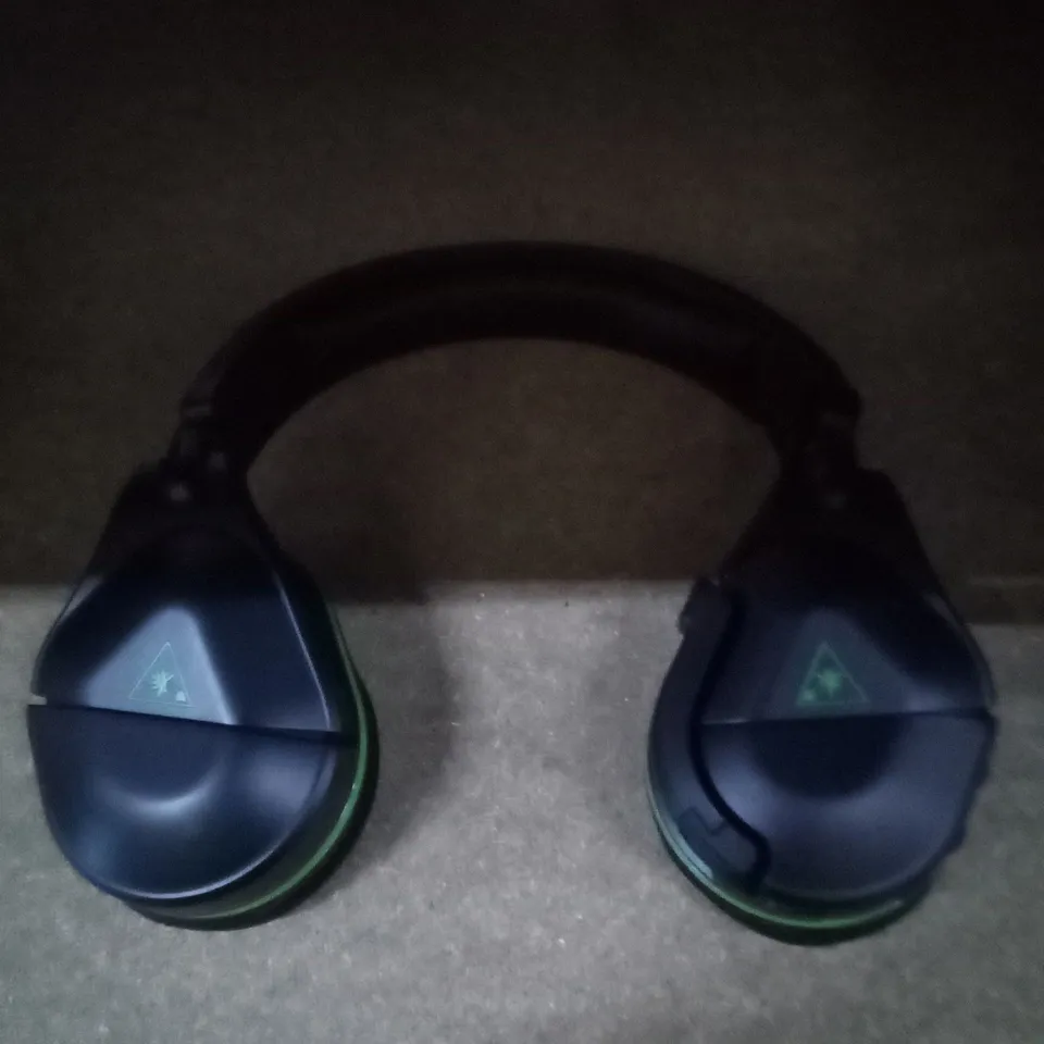 BOXED TURTLE BEACH WIRELESS HEADSET