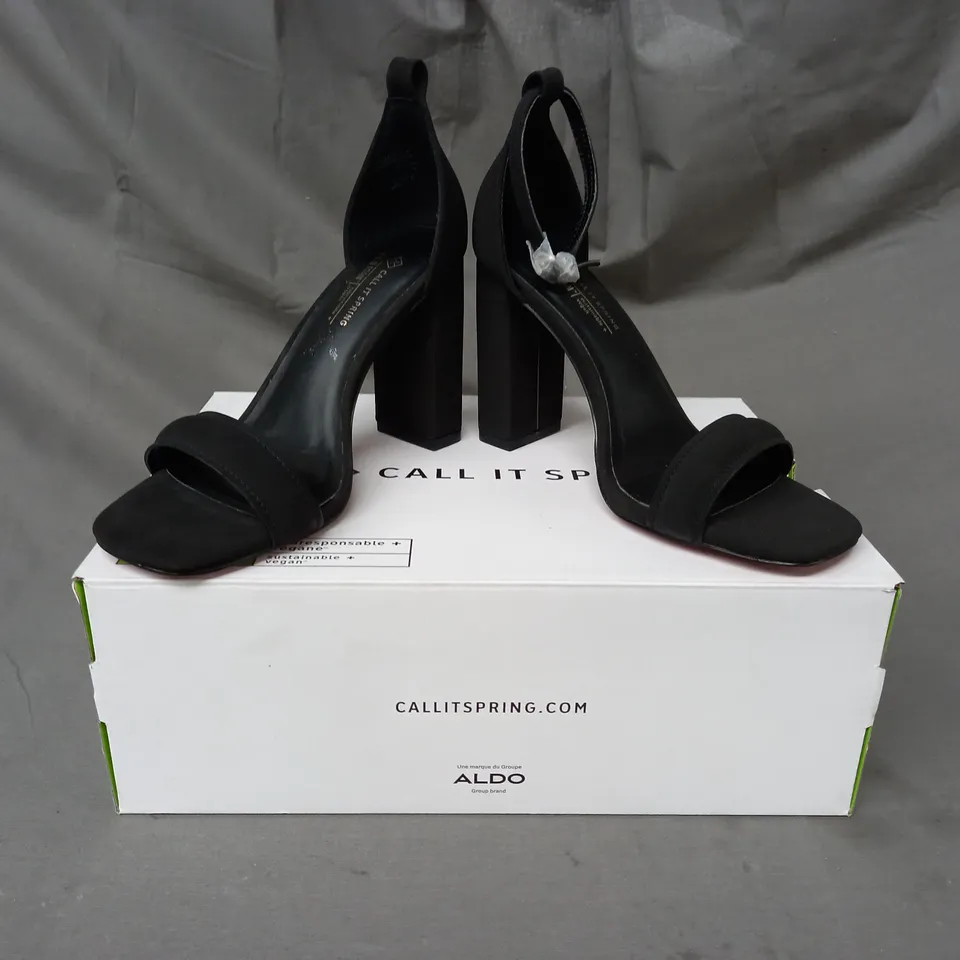 BOXED PAIR OF CALL IT SPRING KATARINA OPEN TOE BLOCK HEEL SANDALS IN BLACK UK SIZE 3