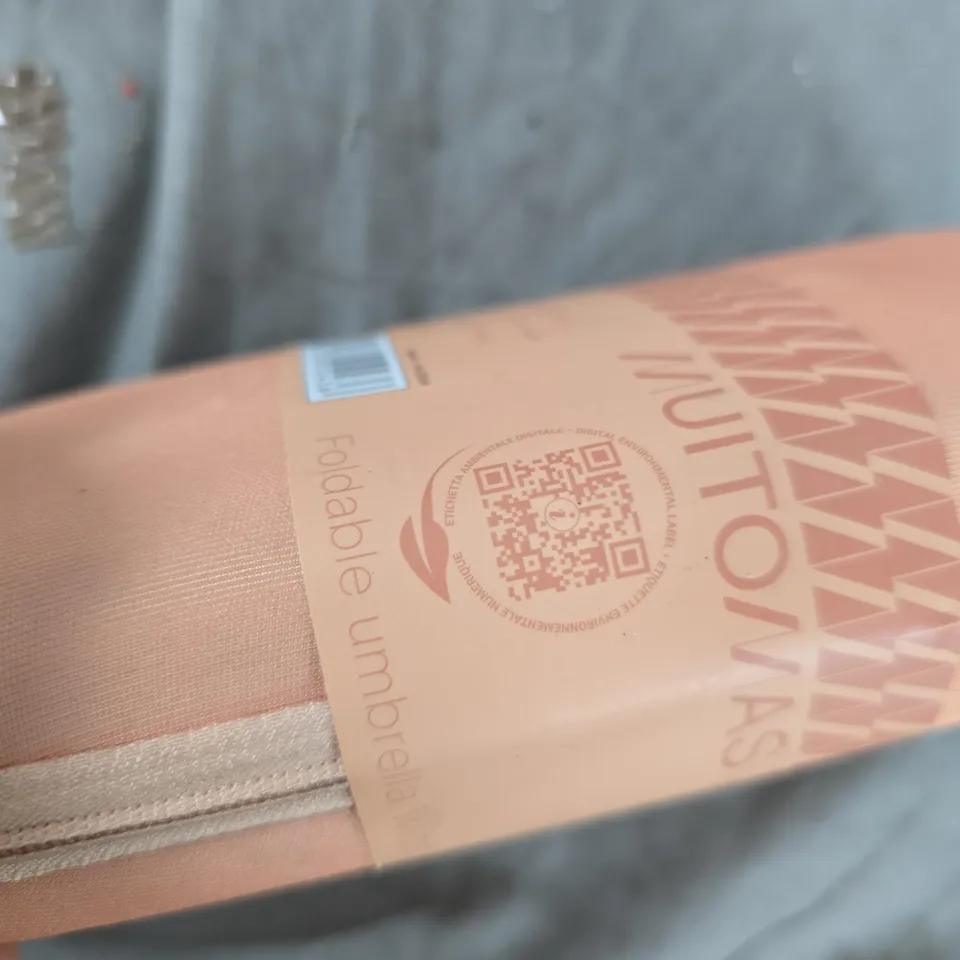 FOLDABLE  UMBRELLA - COMPACT TRAVEL SIZE 