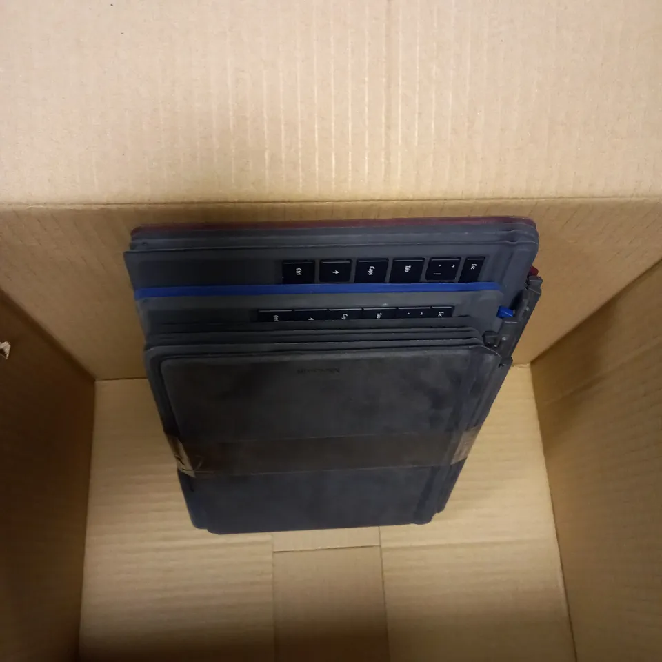 BOX OF APPROX 10 ASSORTED MICROSOFT SURFACE KEYBOARD ATTACHMENT. 