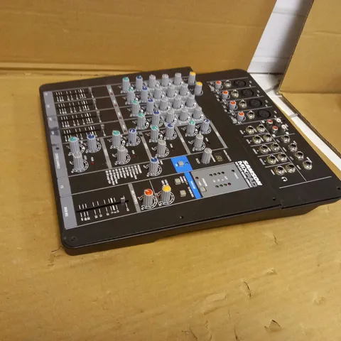SAMSON MXP124FX COMPACT 12-INPUT STEREO MIXER WITH EFFECTS AND USB